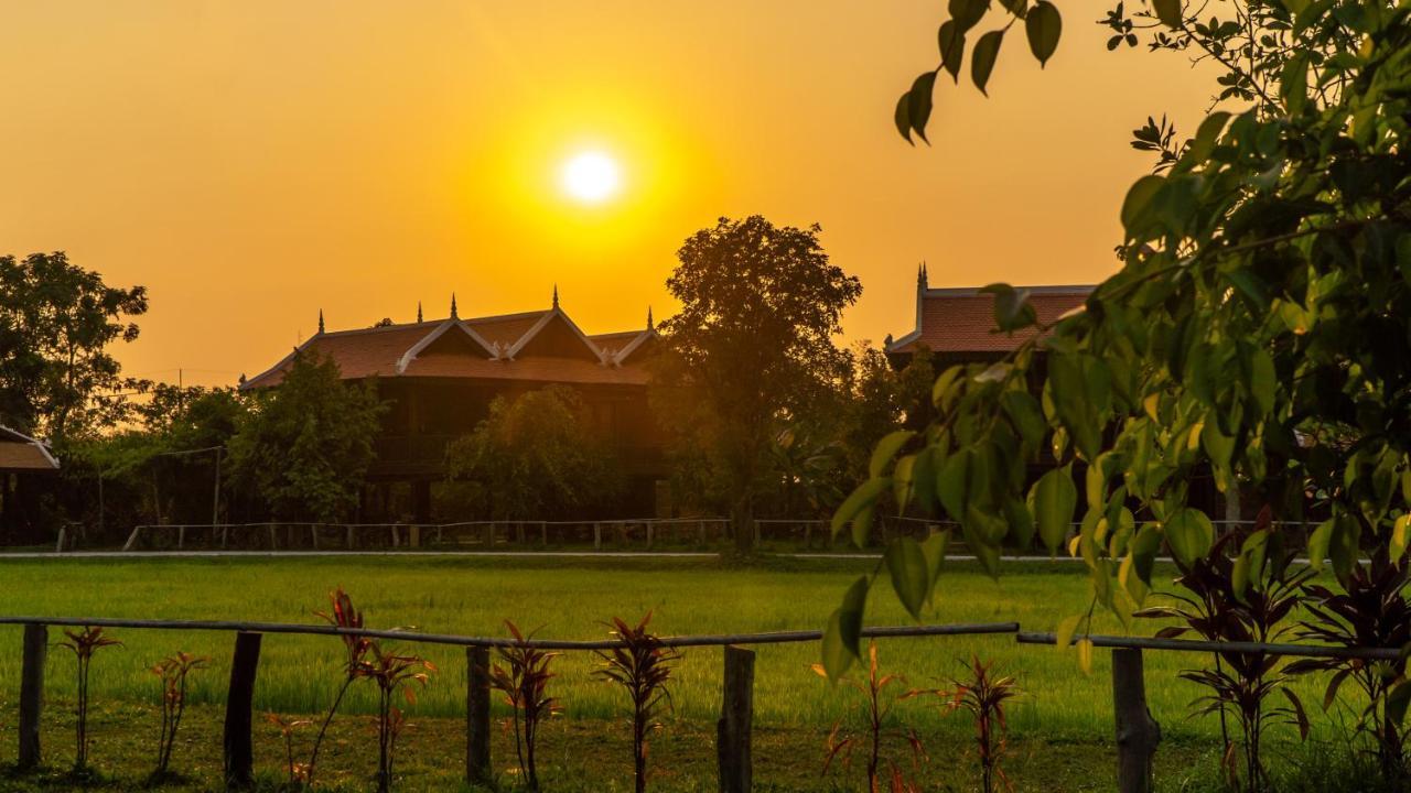 Mane Hariharalaya Hotel Siem Reap Eksteriør billede