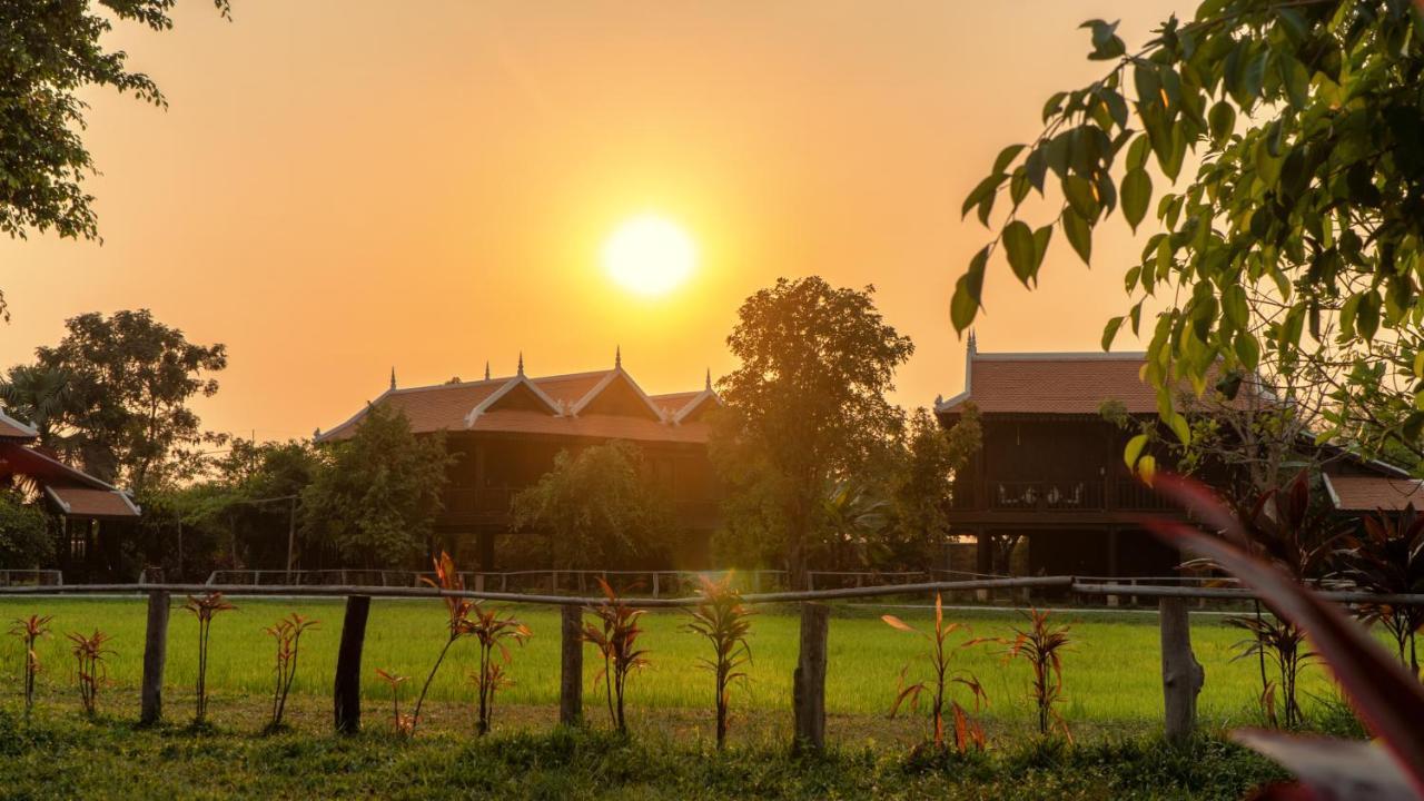 Mane Hariharalaya Hotel Siem Reap Eksteriør billede